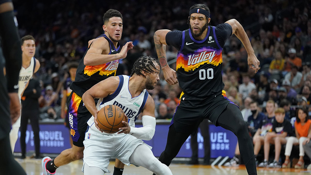 Boston Celtics ve Dallas Mavericks konferans finalisti oldu