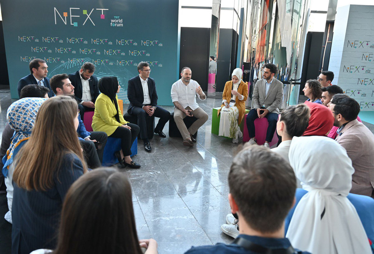 Dnyaca nl gen isimleri bir araya getiren NEXT by TRT World Forum geni katlmla gerekleti