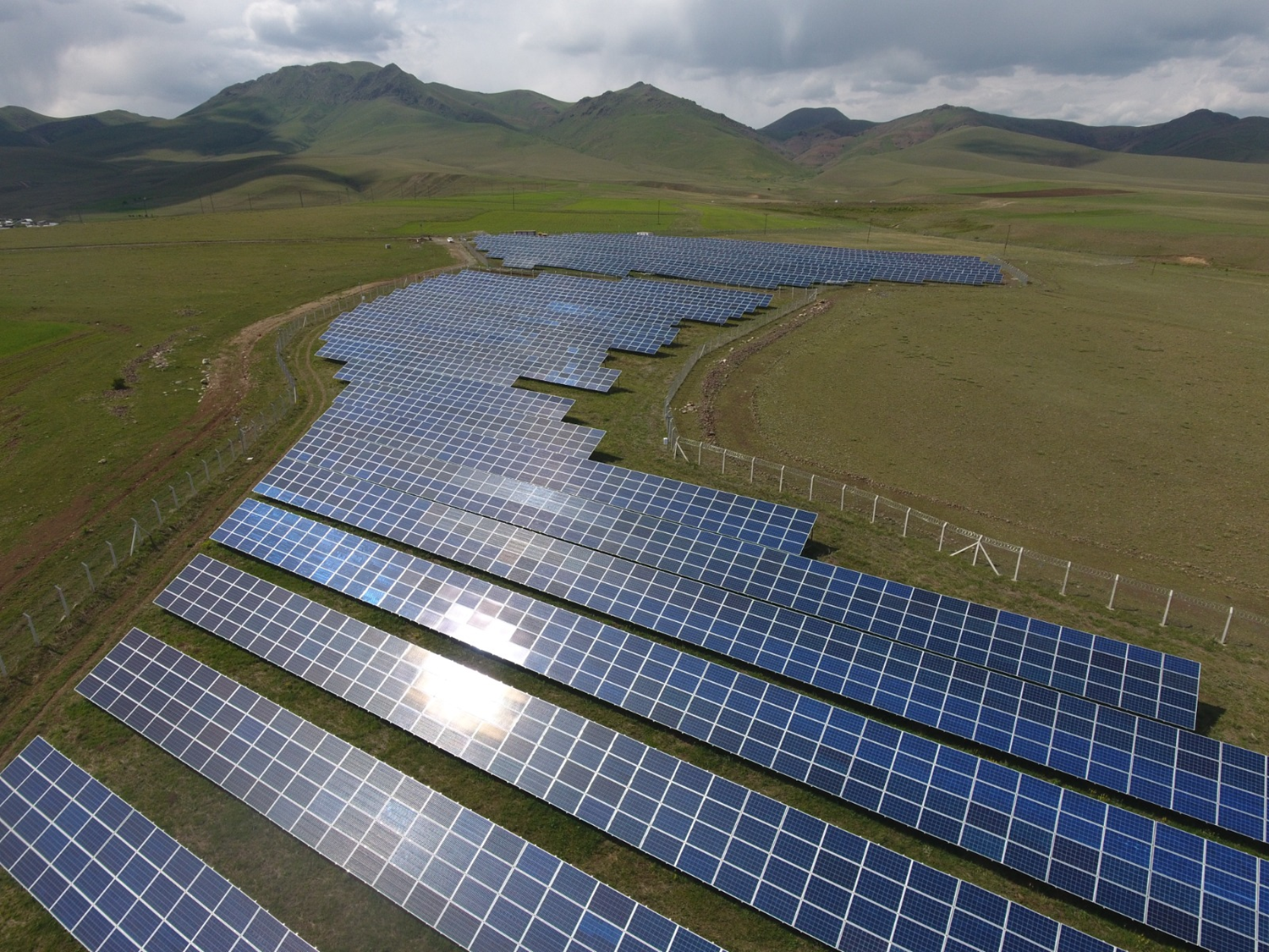 G�ne� enerjisi santrali 2 bin haneyi ayd�nlatacak