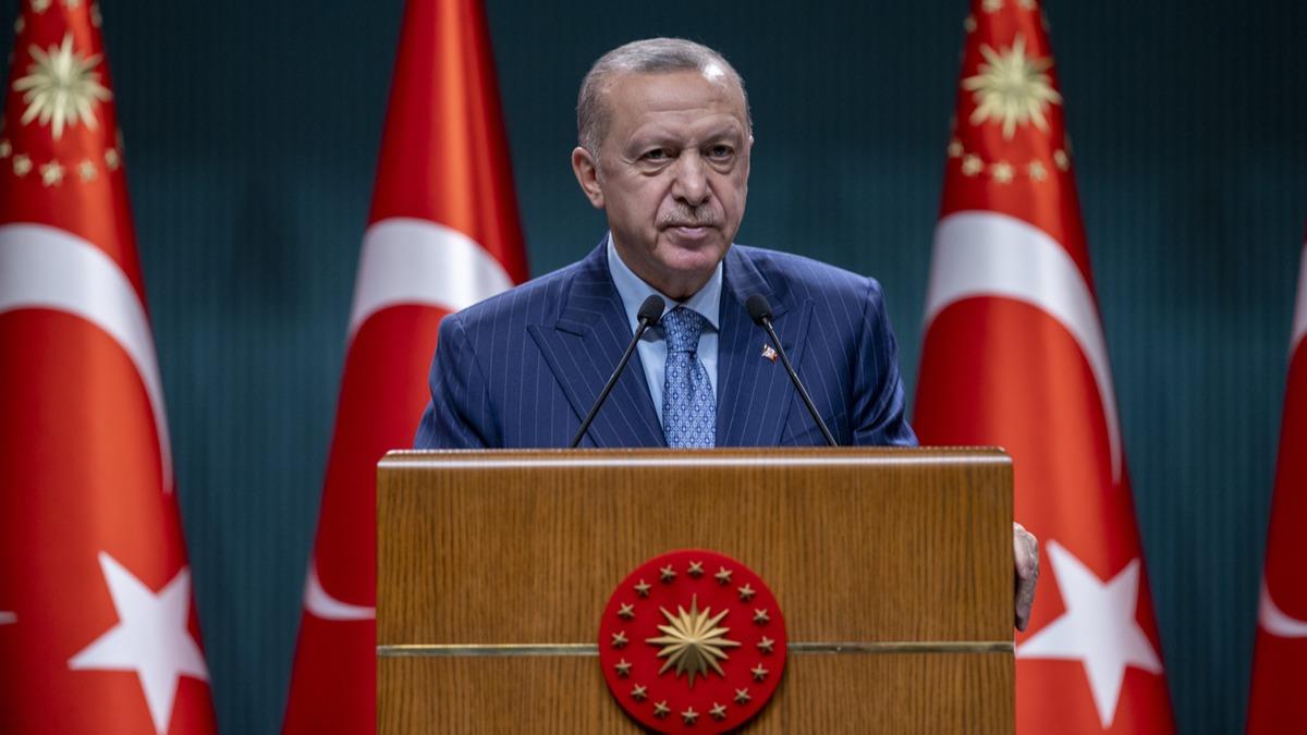 Cumhurbakan Erdoan, THY Avrupa Ligi'nde finale ykselen Anadolu Efes'i kutlad 