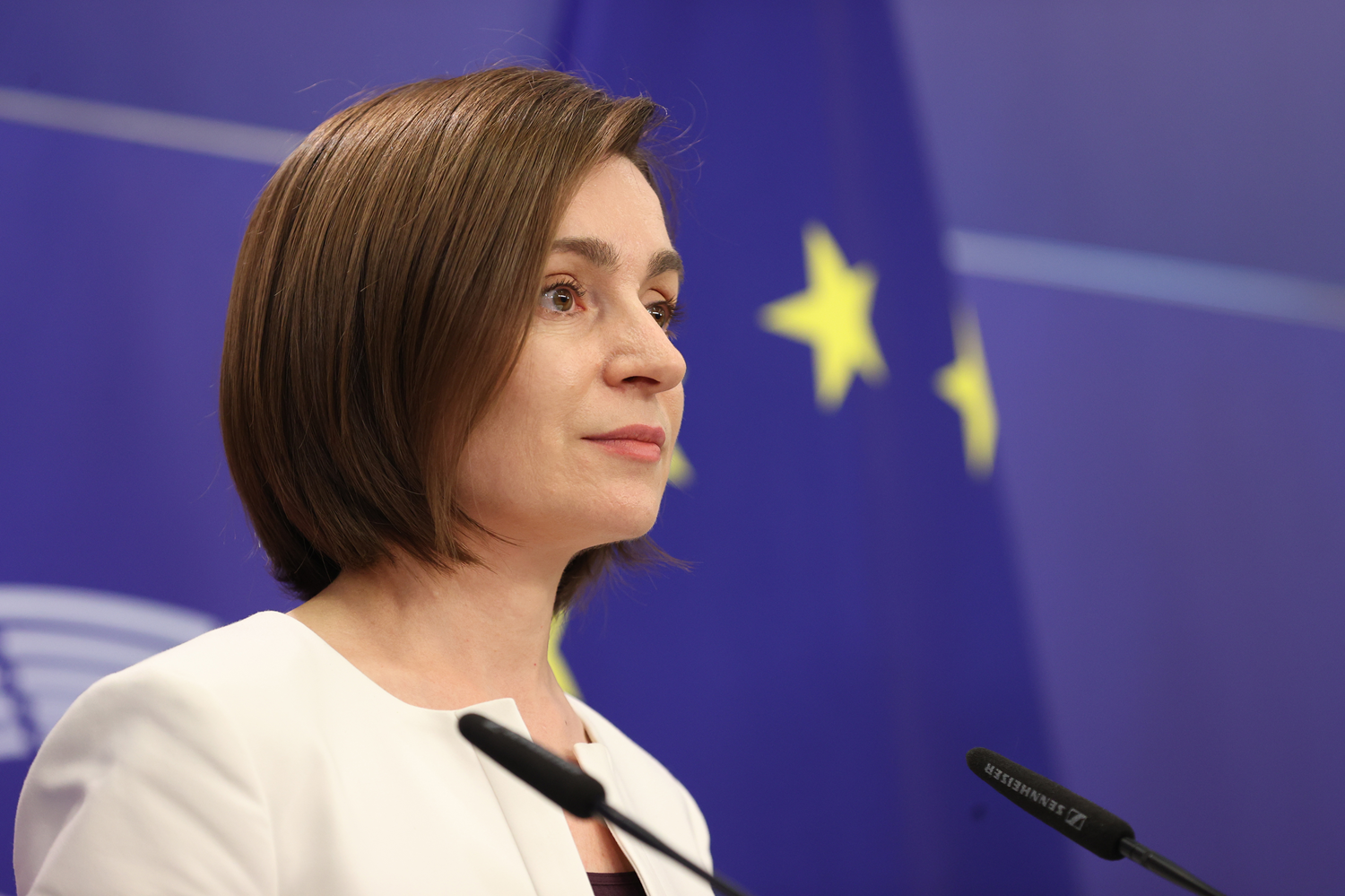 Rus i�gali korkusu... Cumhurba�kan� Sandu: AB �yeli�imize destek verin