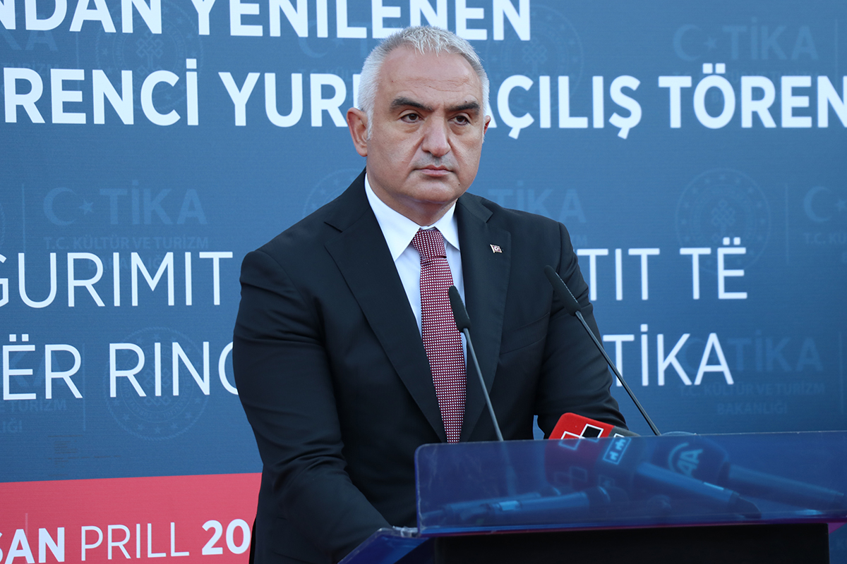 Bakan Ersoy, 'Mavi Bayrak'l� plaj say�s�n�n 531'e ula�t���n� duyurdu