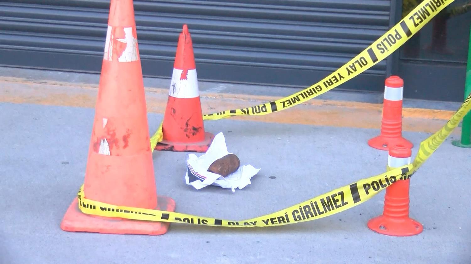 Bal�k tutarken buldu�u top mermisini minib�sle ta��d�