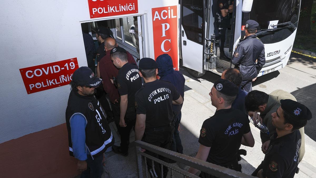 Kadky Belediyesi'ne ynelik rvet operasyonunda 32 kii tutukland