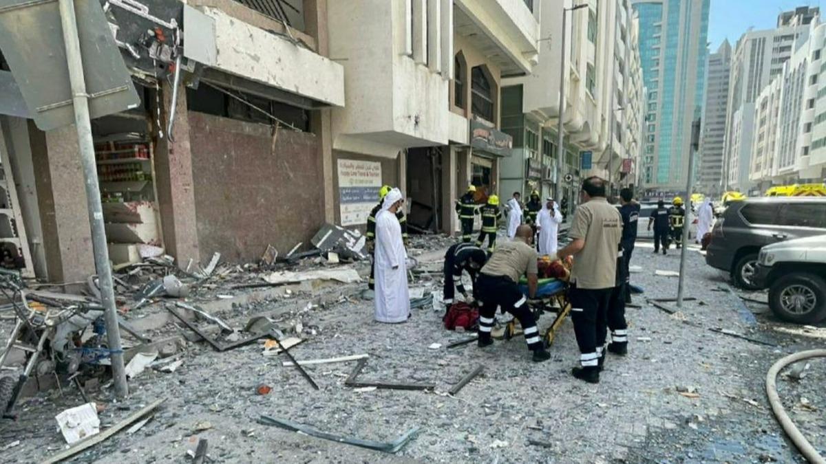 BAE'nin bakenti Abu Dabi'de patlama! l ve yarallar var