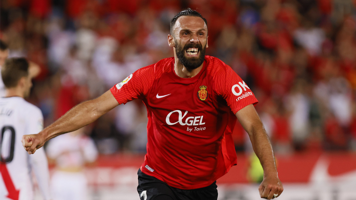 Ve Vedat Muriqi resmen geri d�n�yor! Bitti bu i�...