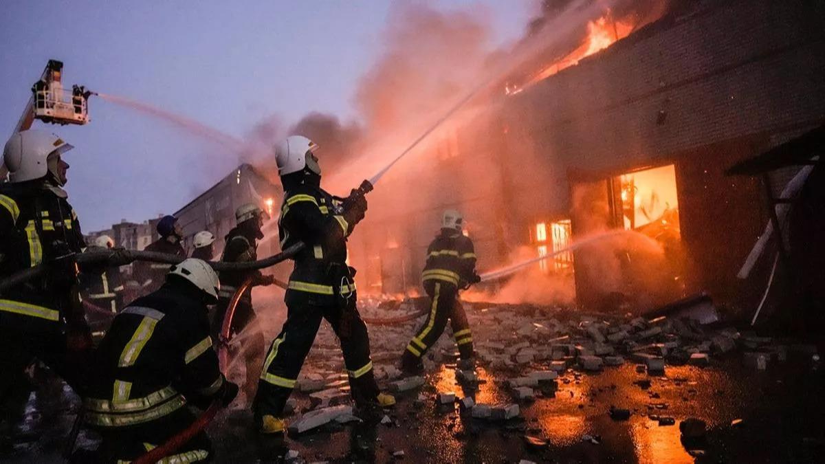 Rusya, Harkiv'i yeniden bombalad: ok sayda l ve yaral var