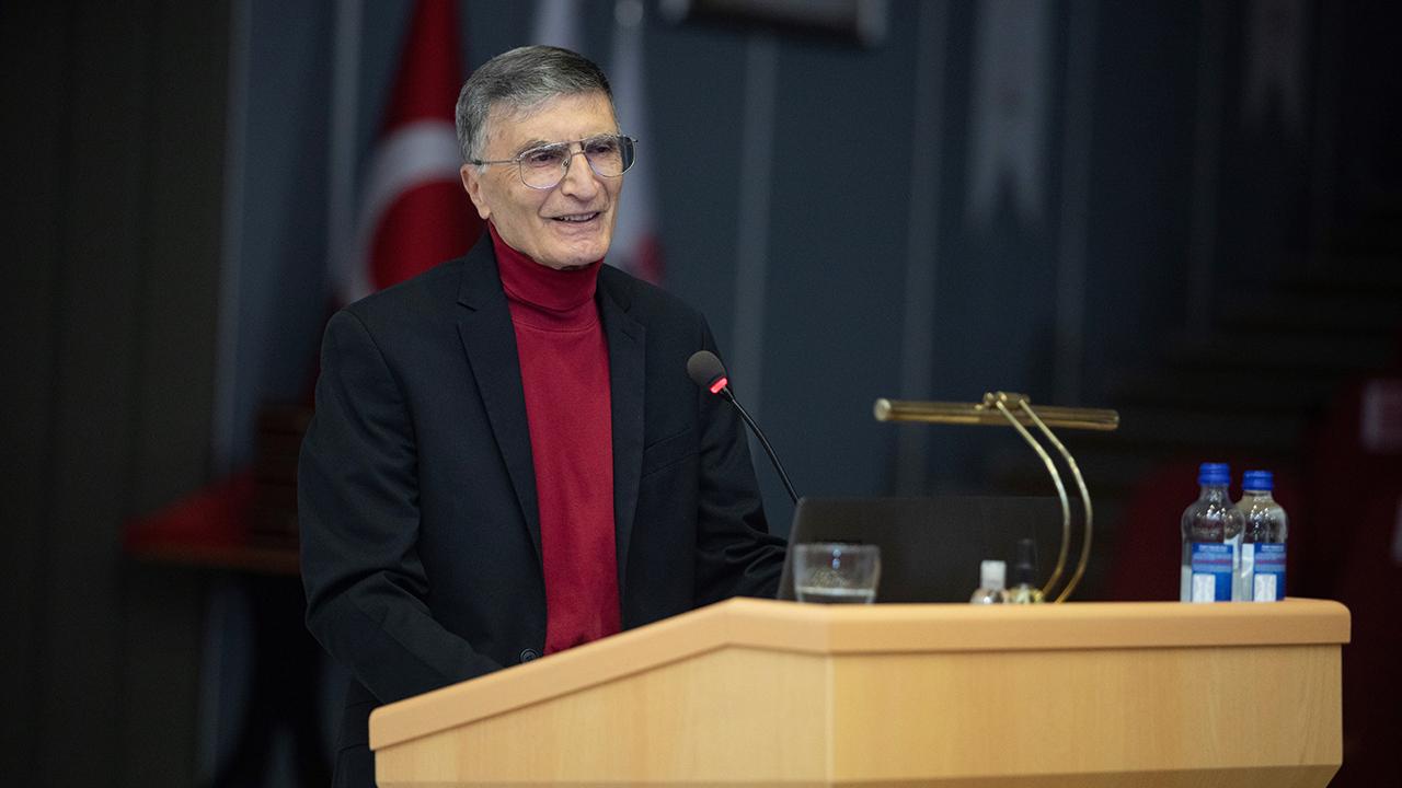 Aziz Sancar, TEKNOFEST Azerbaycan'� ziyaret etti