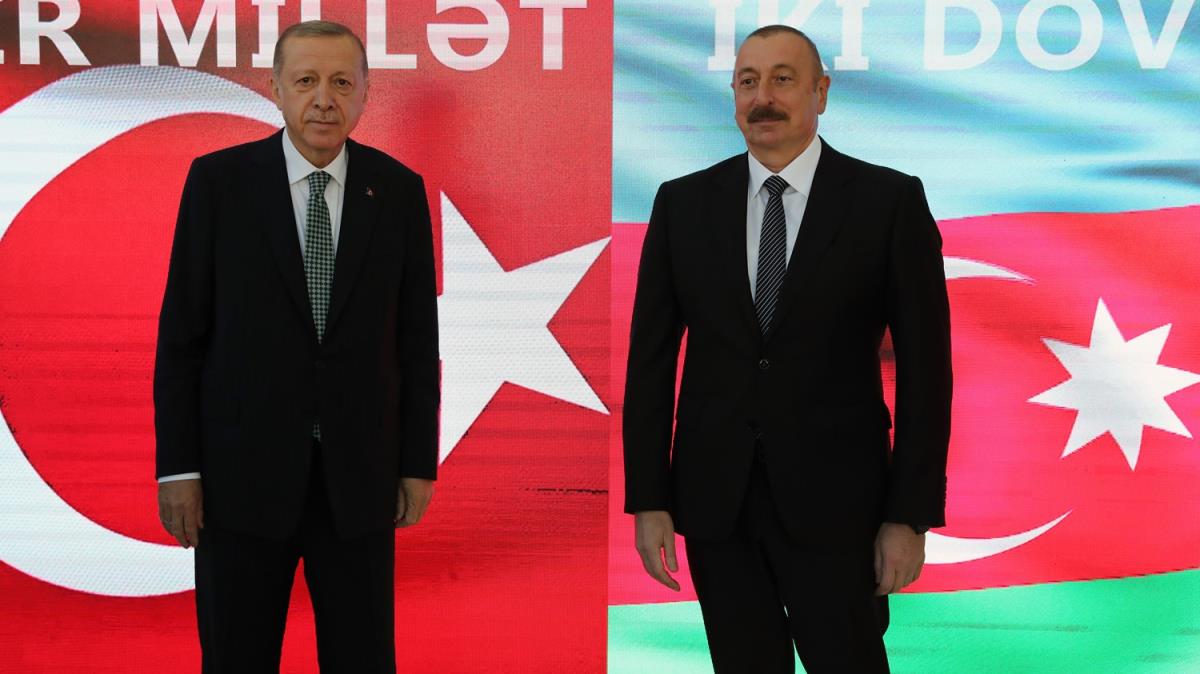 Cumhurbakan Erdoan, Bak'de iki merkezin aln yapt