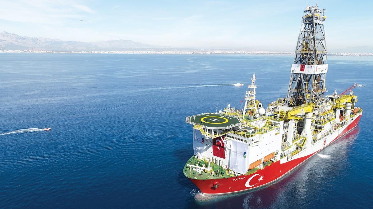 ''Dnya leinde bir proje!'' Karadeniz Gaz iin 16 gemi alyor