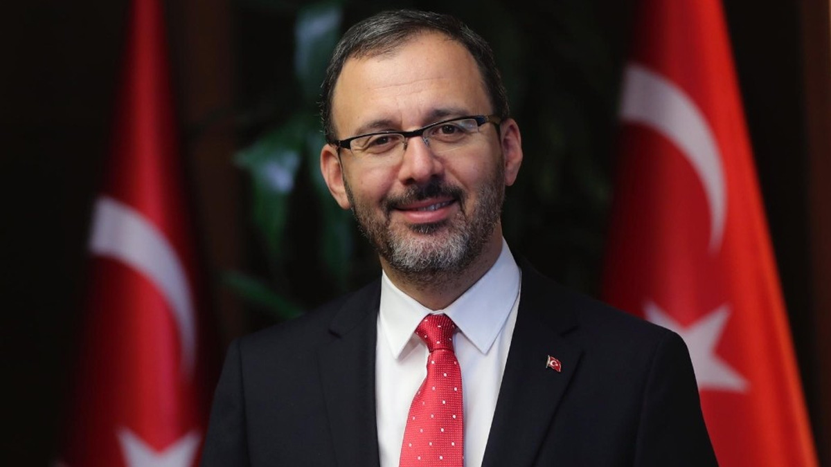 Bakan Kasapo�lu'ndan Bodrumspor'a tebrik