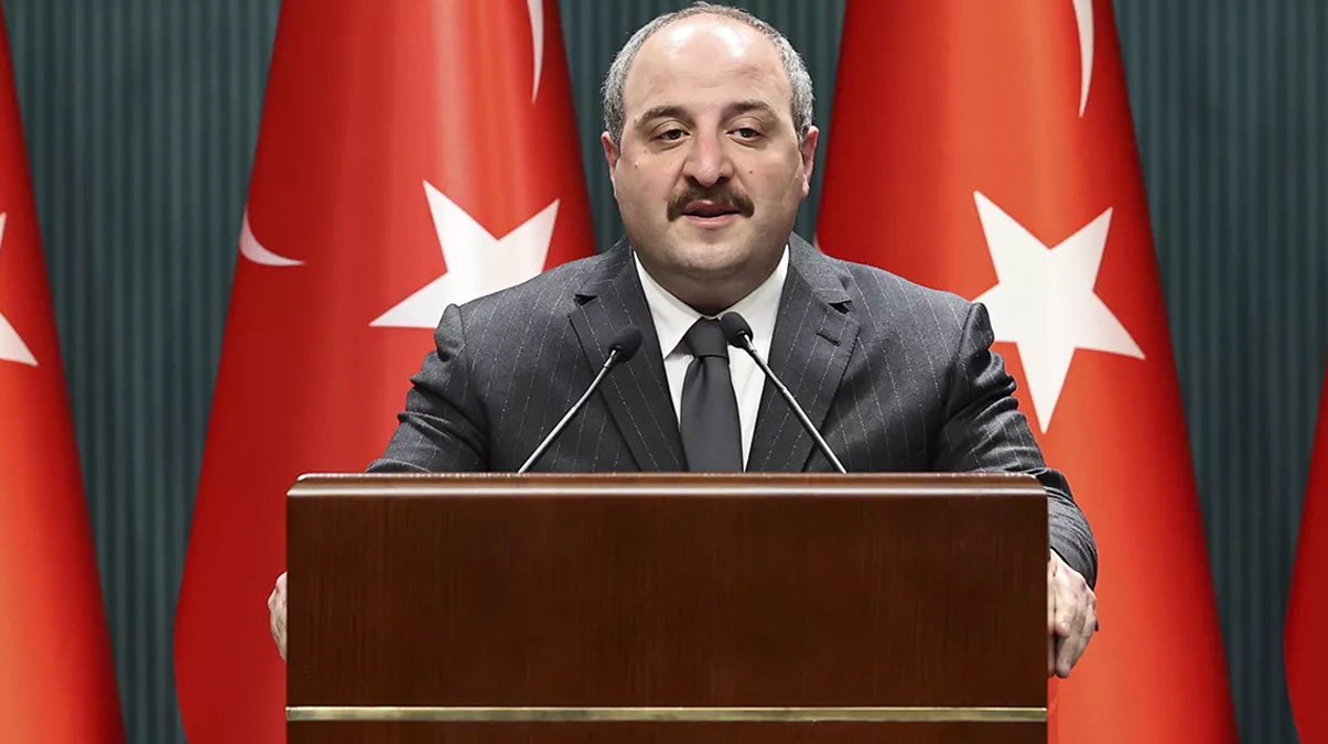 Bakan Varank: Gayrimilli muhalefet anlay���yla her alanda m�cadele edece�iz