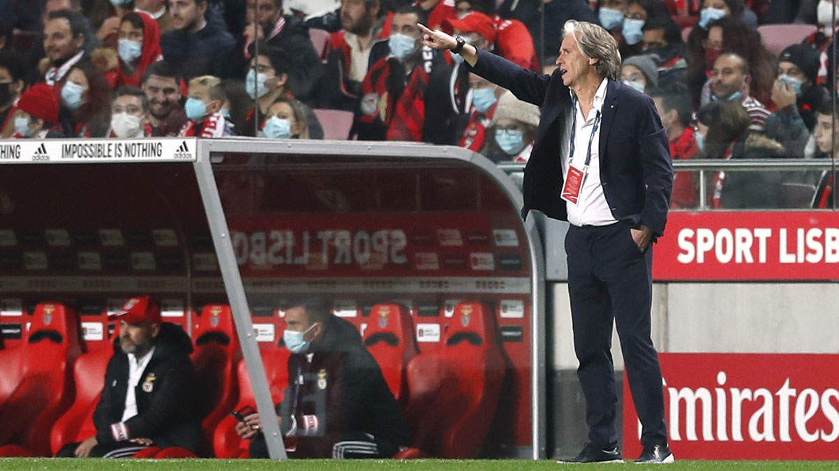 F.Bah�e Jorge Jesus'a kavu�uyor