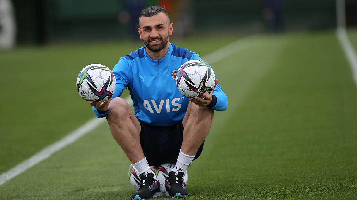 Hat-trick Serdar Dursun'dan sorulur