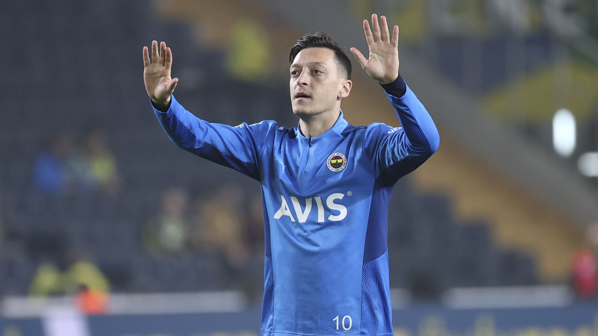 Mesut �zil noktay� koydu!