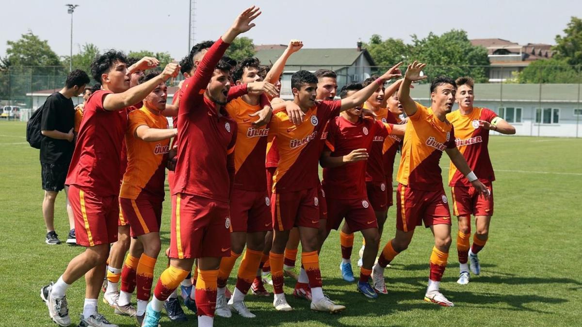 19 Ya Alt Geliim Sper Ligi'nde ampiyon Galatasaray