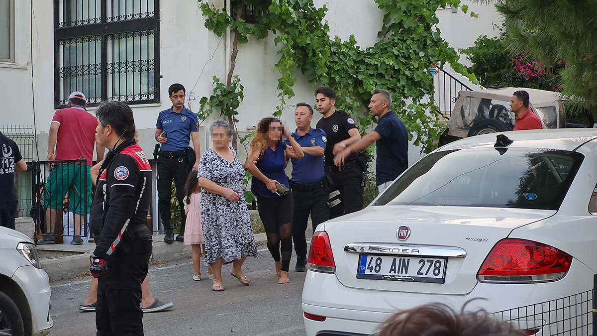 Bodrum'da korku dolu anlar! E�i ve �ocuklar�n� rehin ald�