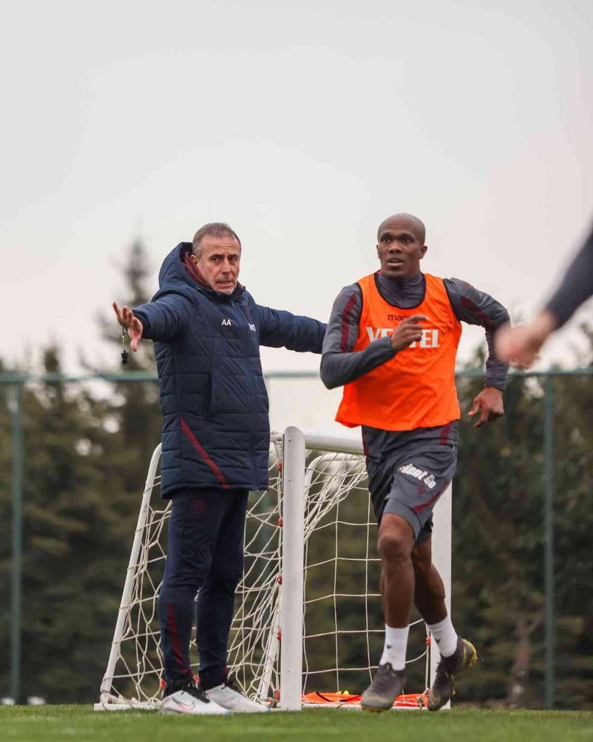 Trabzonspor Nwakaeme'den cevap bekliyor