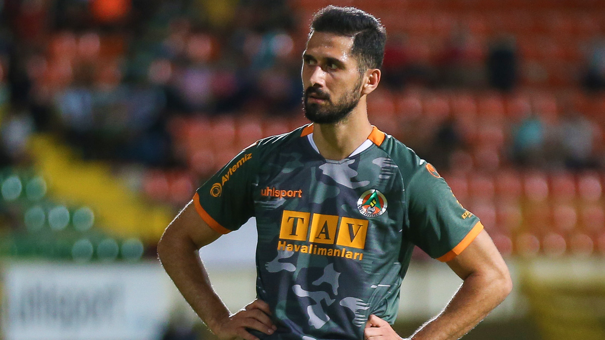 Bitti bu i�! Ve Emre Akbaba resmen imzal�yor: Yeni dura�� belli oldu...