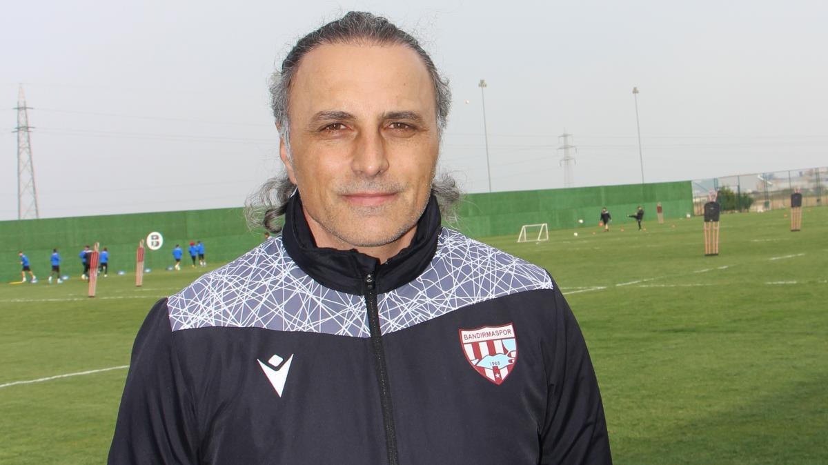 Bandrmaspor'da teknik direktr Mustafa Grsel ile yeni szleme imzaland