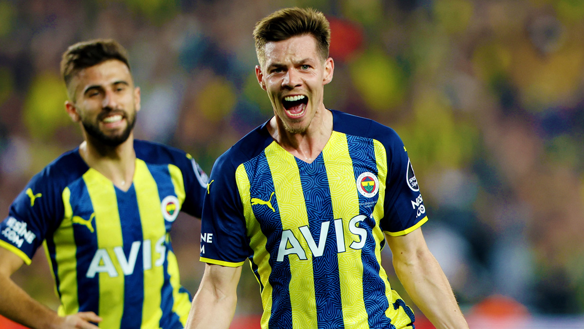 Dev teklif! Fenerbah�e'ye Miha Zajc piyangosu: Rakam� resmen duyurdular...