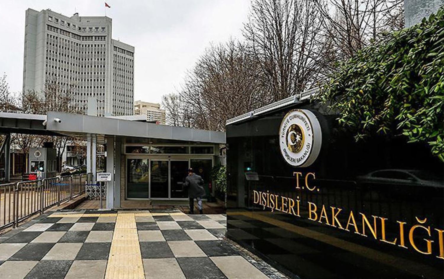 D��i�leri Bakanl���: Dost Nijerya halk�na ve h�k�metine i�ten taziyelerimizi sunuyoruz