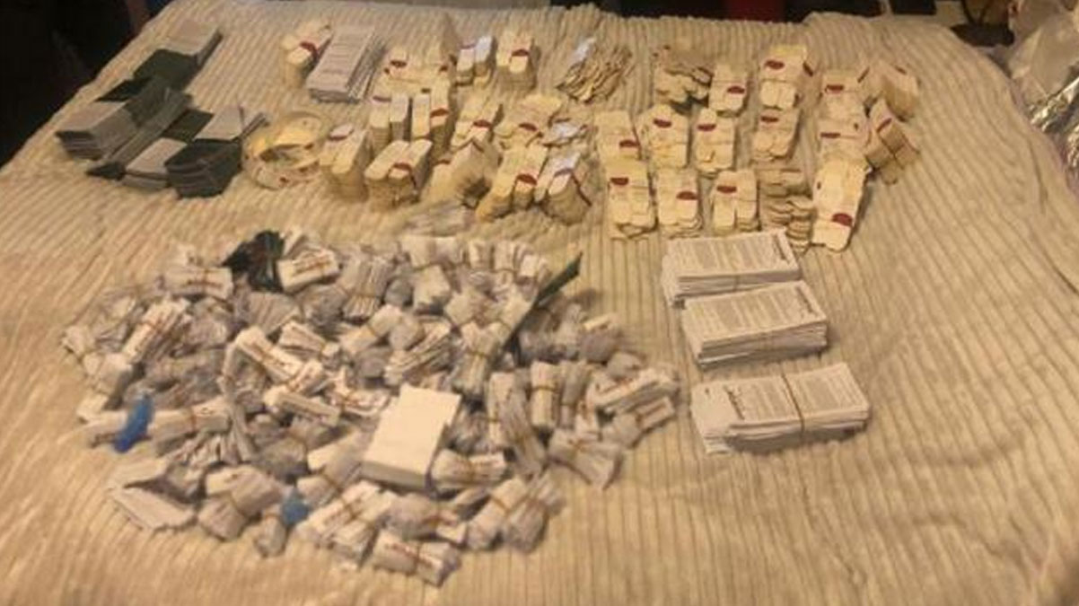 �stanbul'da sa�l�k tacirine operasyon