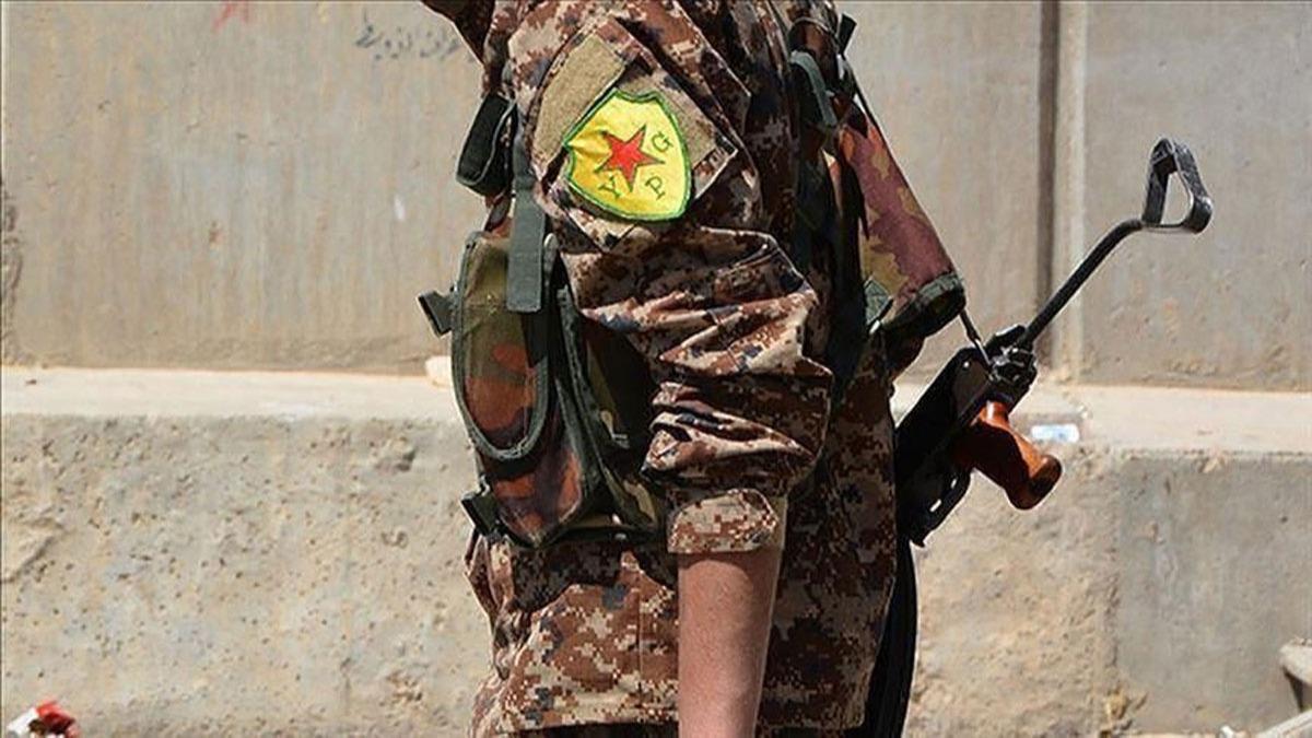 YPG/PKK, Halep'te silahl kadrosuna katmak iin 9 ve 10 yandaki iki kardei kard