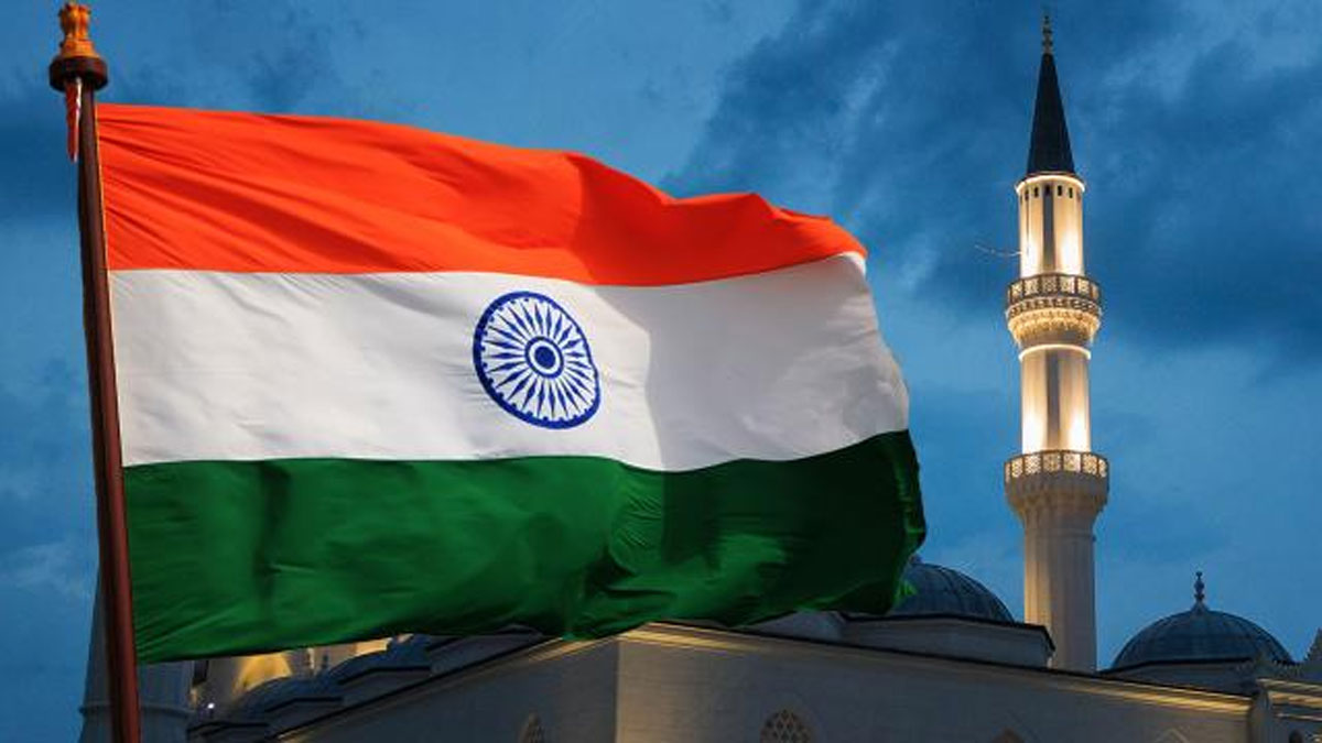 Hindistan'da Hz. Muhammed'e y�nelik hakarete g�zalt�