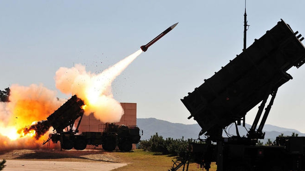 B�lge abluka alt�nda! Stratejik noktaya S-400 ve Tor yerle�tirdiler