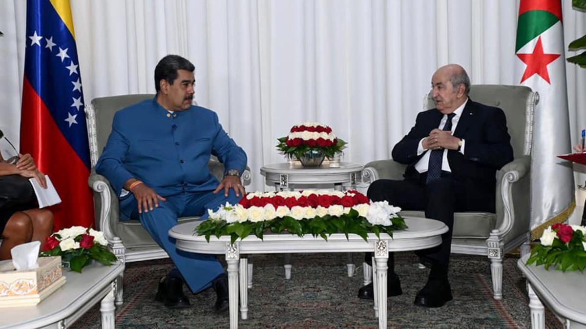 Cezayir ve Venezuela liderleri, Filistin, Libya ve Bat Sahra meselelerini grt