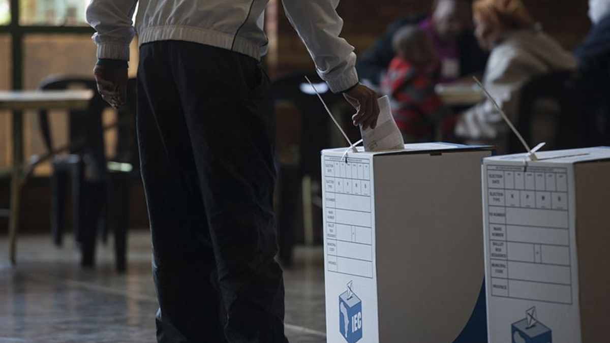 �lgin� olay: Se�im �ncesi 250 bin kay�tl� '�l� se�men' tespit ettiler