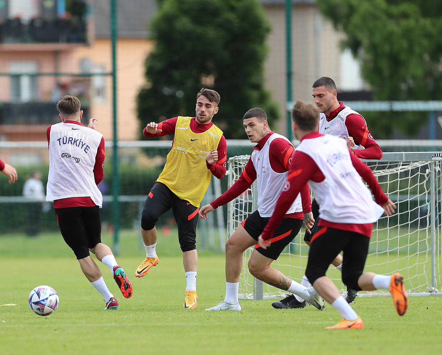 Milli Tak�m'da L�ksemburg ma�� mesaisi s�rd�