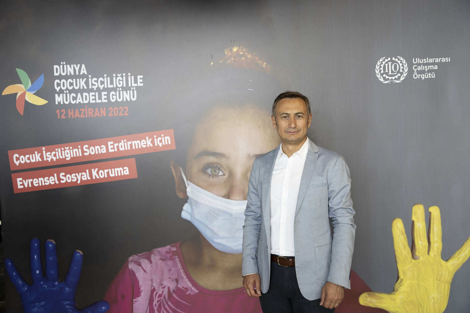 Bir y�lda 8 bin �ocuk e�itime kazand�r�ld�