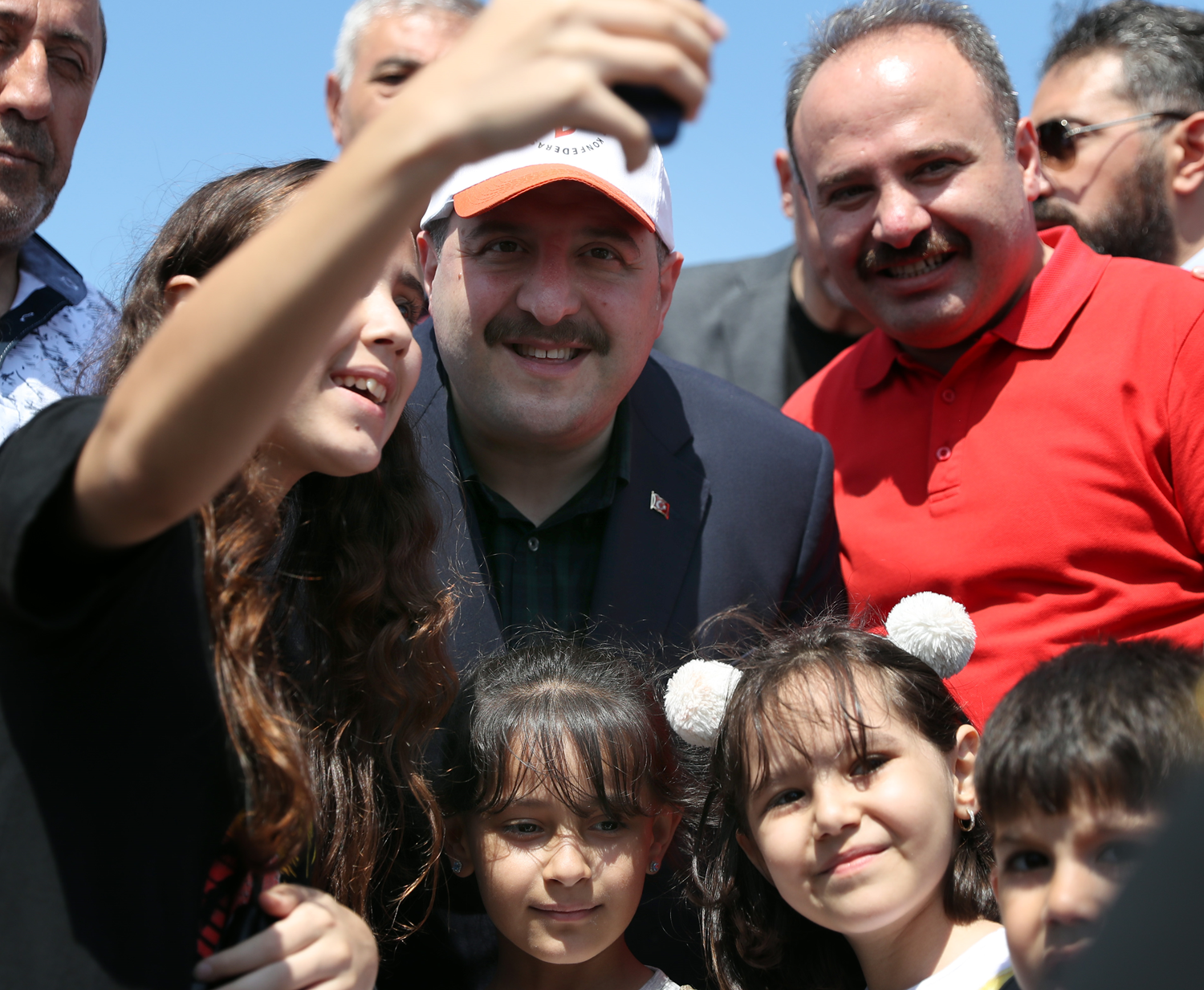Bakan Varank: Etnospor hem e�lendiriyor hem unuttu�umuz de�erleri hat�rlat�yor
