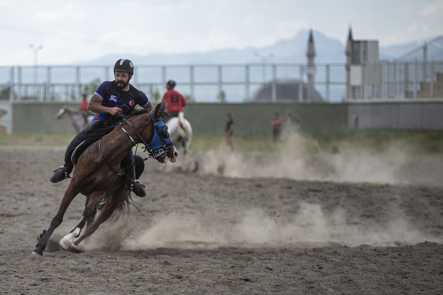Erzurum'da atl� cirit heyecan�