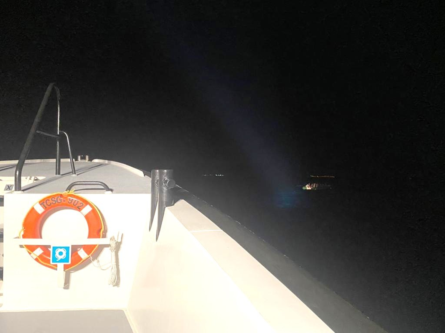 zmir aklarnda 44 gmen kurtarld