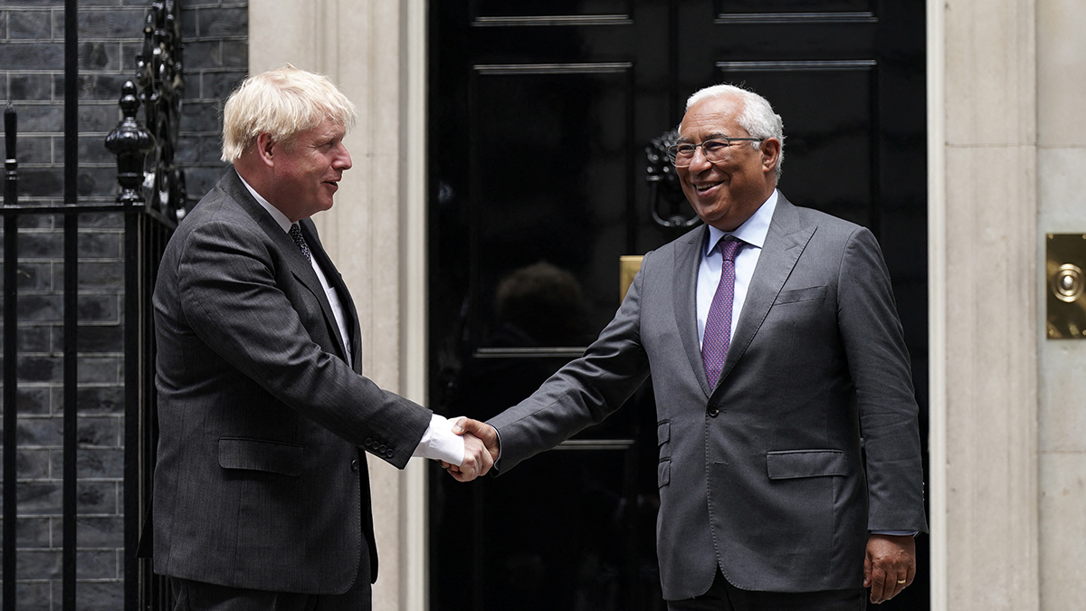 �ngiltere ve Portekiz ba�bakanlar�, Rusya-Ukrayna sava��n� g�r��t�