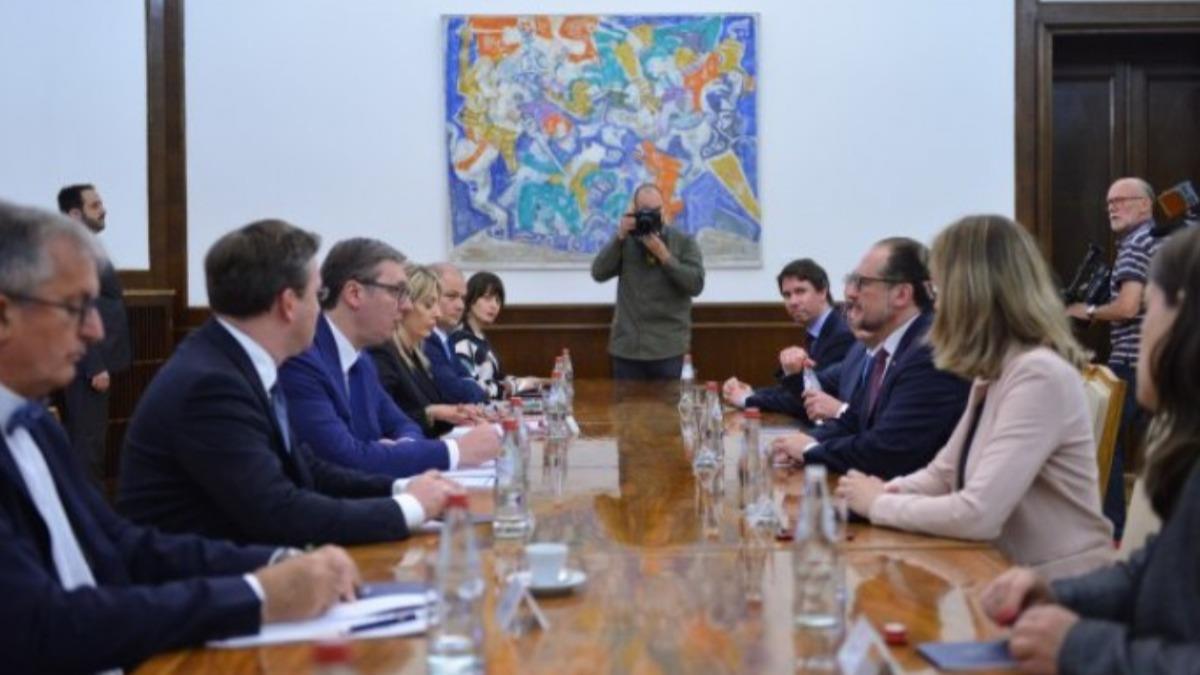 Srbistan Cumhubakan Vucic, Avusturya Dileri Bakan Schallenberg'i kabul etti