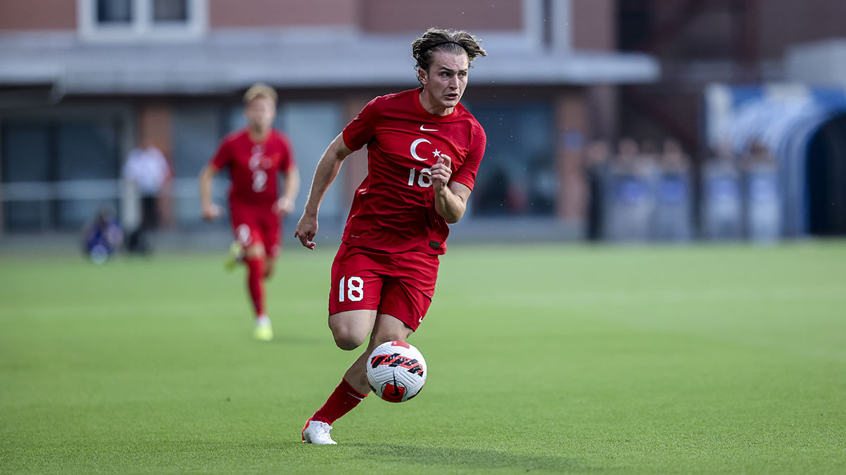 Ali Akman k�me d���yor! Bunu kimse beklemiyordu