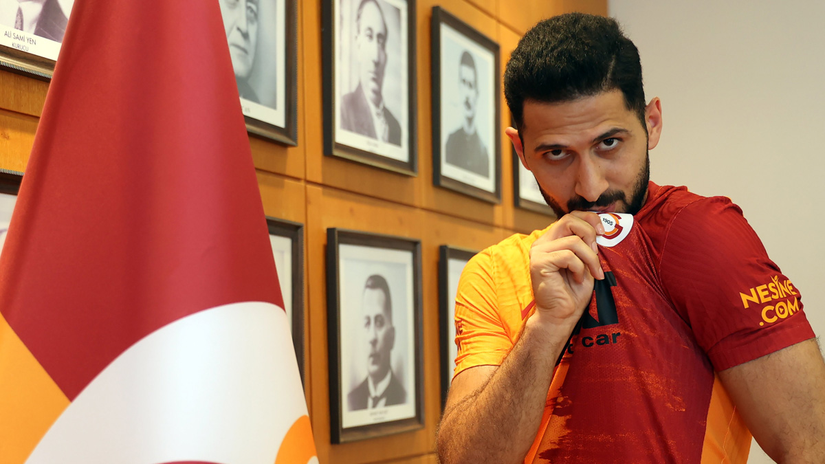Emre Akbaba resmen imzal�yor! Ve bitti bu i�...