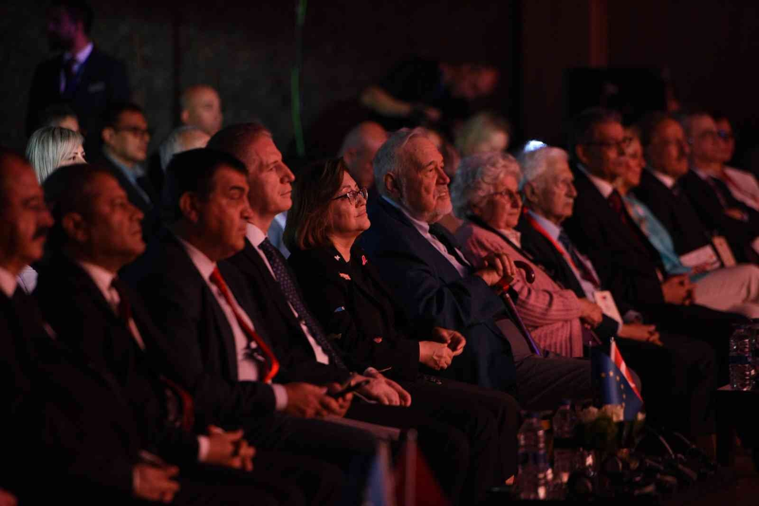 Arkeoloji �uras� ile gelece�e rehber olunacak