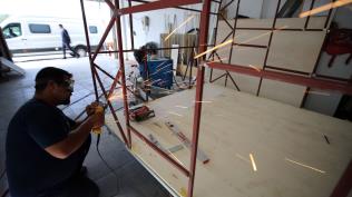 Devlet desteiyle balad! imdi dnyaya satyor