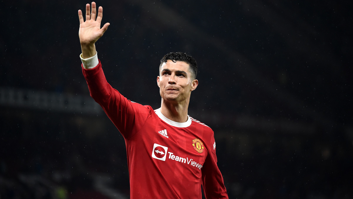 Ve Cristiano Ronaldo imzay� at�yor! Yeni adresini resmen duyurdular...