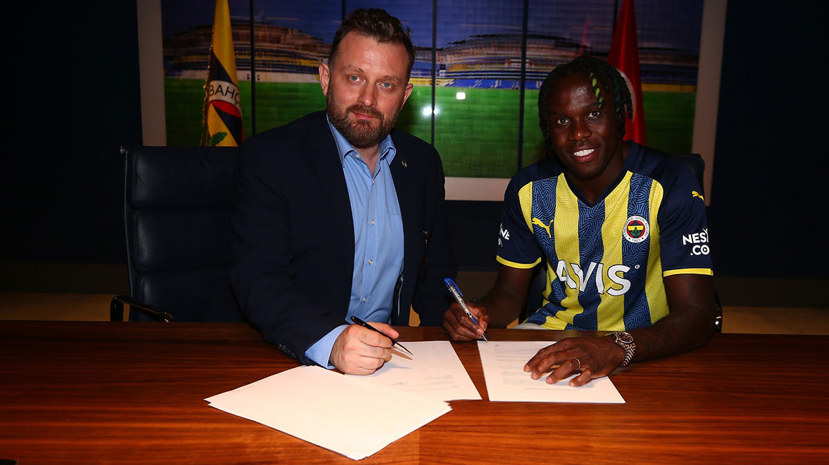 Bruma resmen Fenerbah�e'de