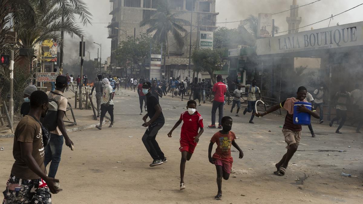 Senegal'deki gsterilerde 3 kii hayatn kaybetti