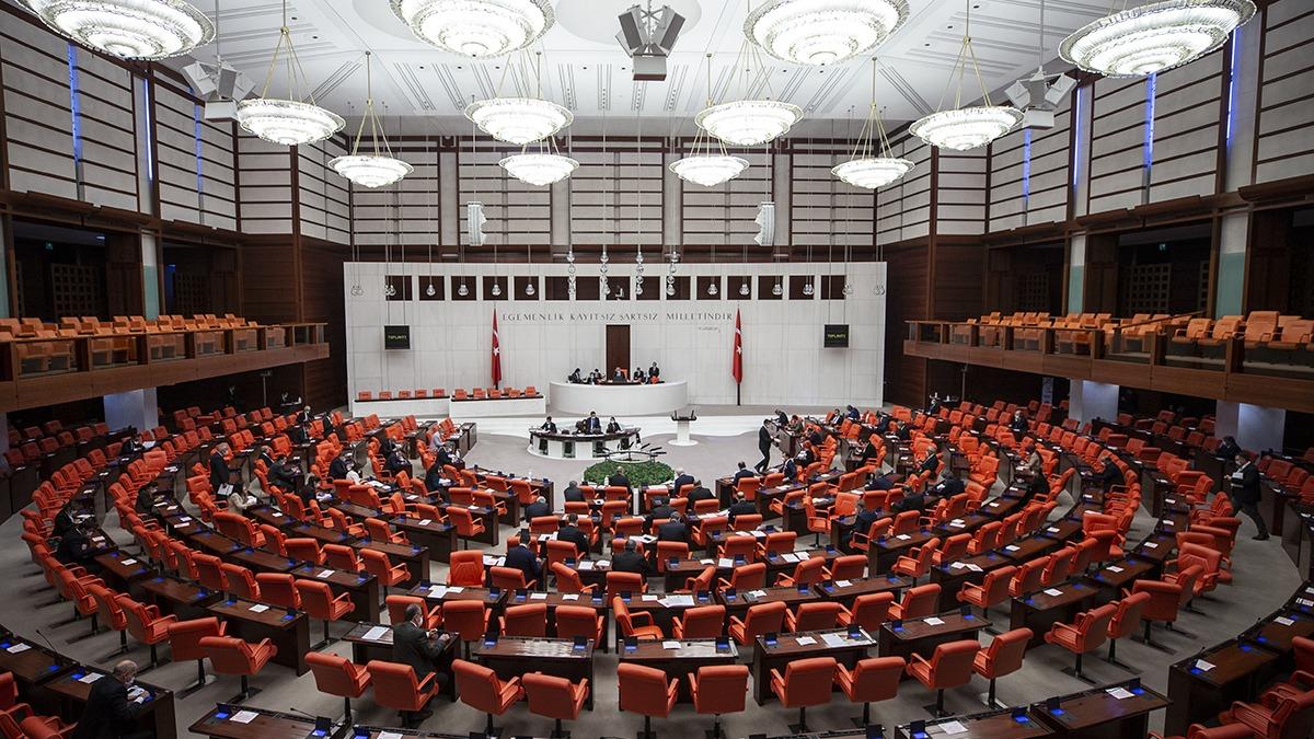 HDP'li milletvekillerine ait 11 dokunulmazlk dosyas Meclis'te