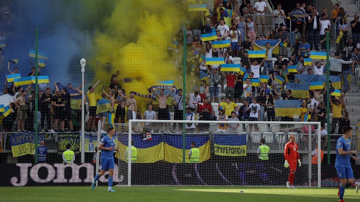 Dinamo Kiev - Fenerbahe mann oynanaca lke belli oldu