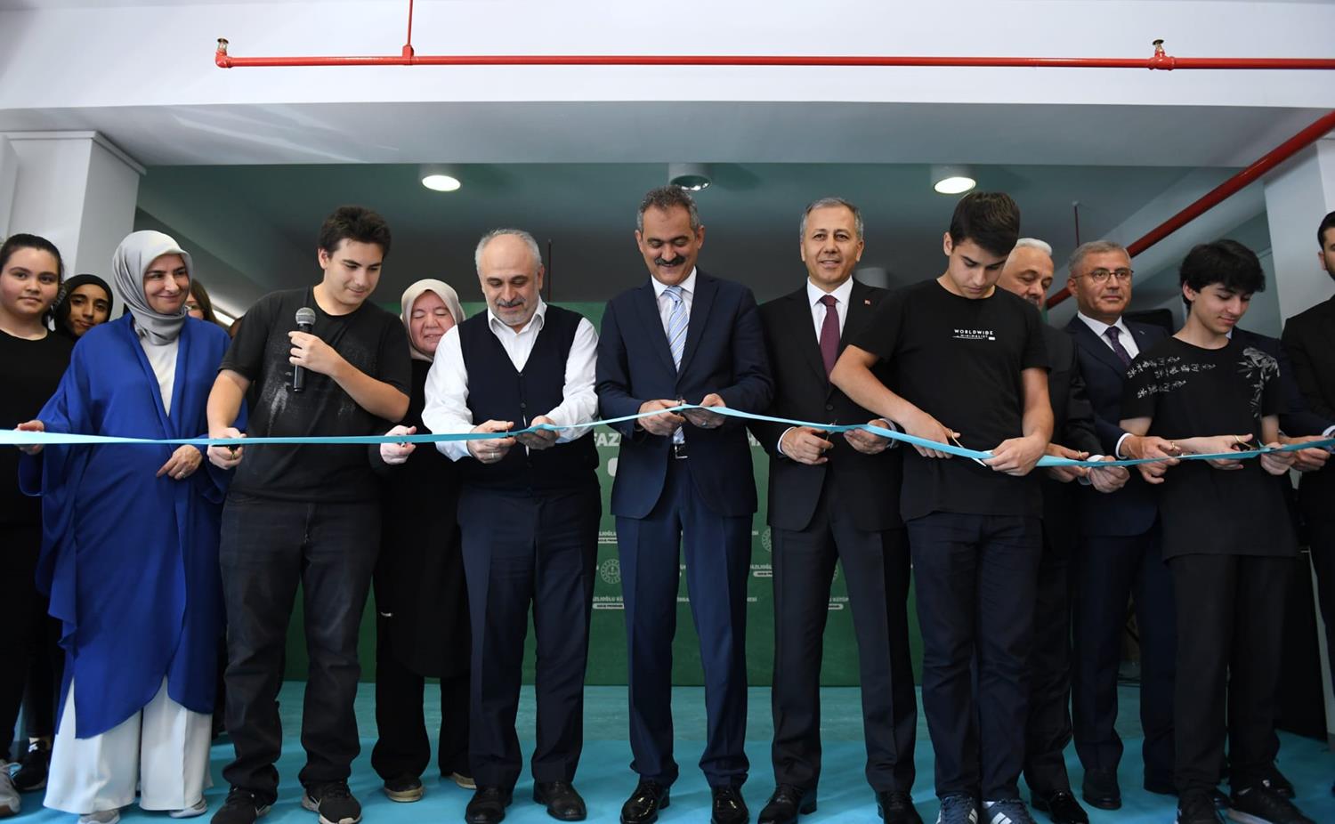 '2021'in sonu itibariyle �lkemizde k�t�phanesiz okul yok'