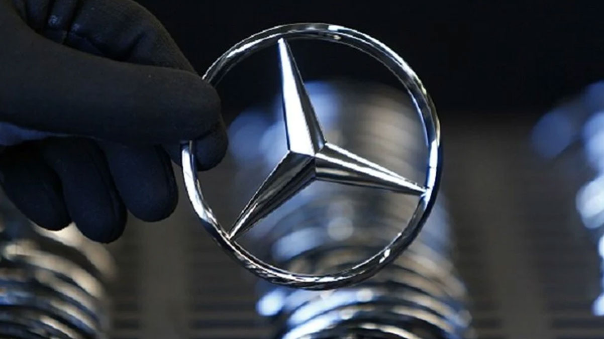 Mercedes-Benz haberleri yalanlad! 'Bu aka speklasyon'